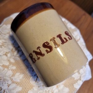 VTG Small Stoneware Utensils Crock